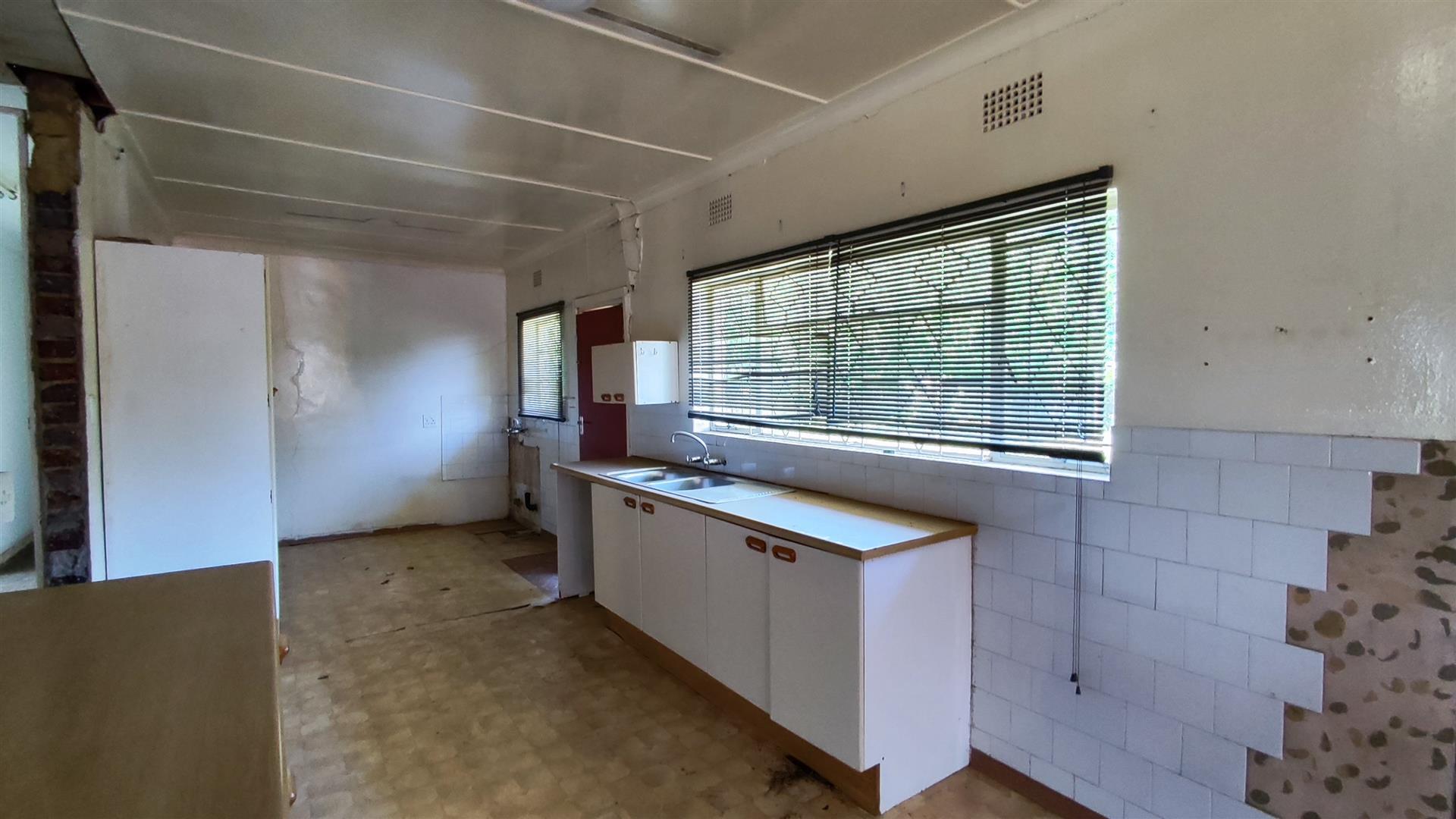 Kitchen - 22 square meters of property in Three Rivers