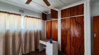 Bed Room 3 - 19 square meters of property in Three Rivers