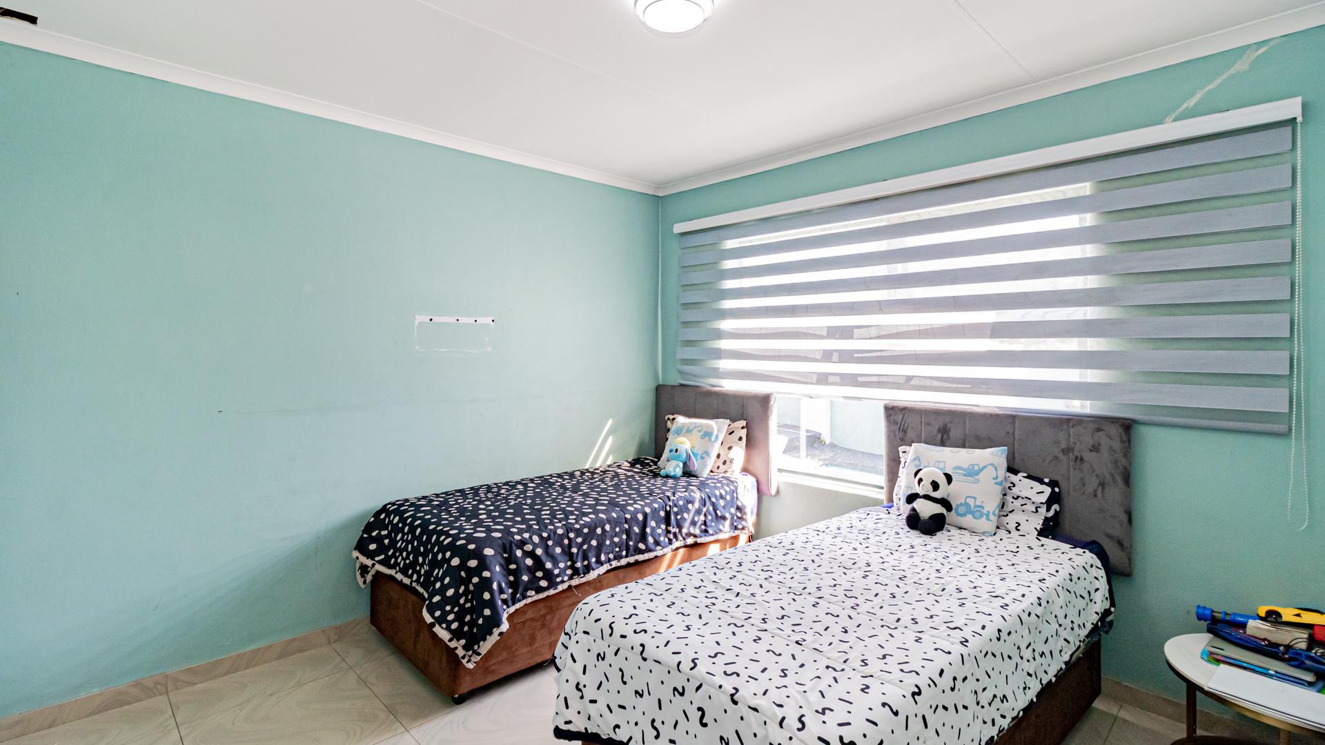 Bed Room 2 of property in Mindalore