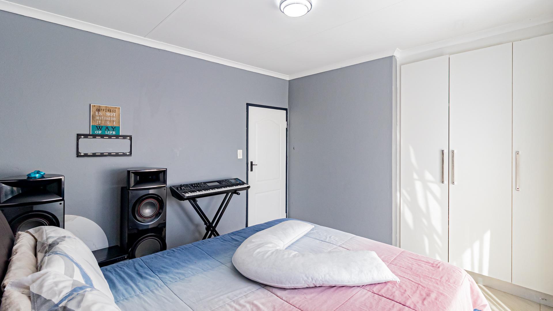 Bed Room 3 of property in Mindalore