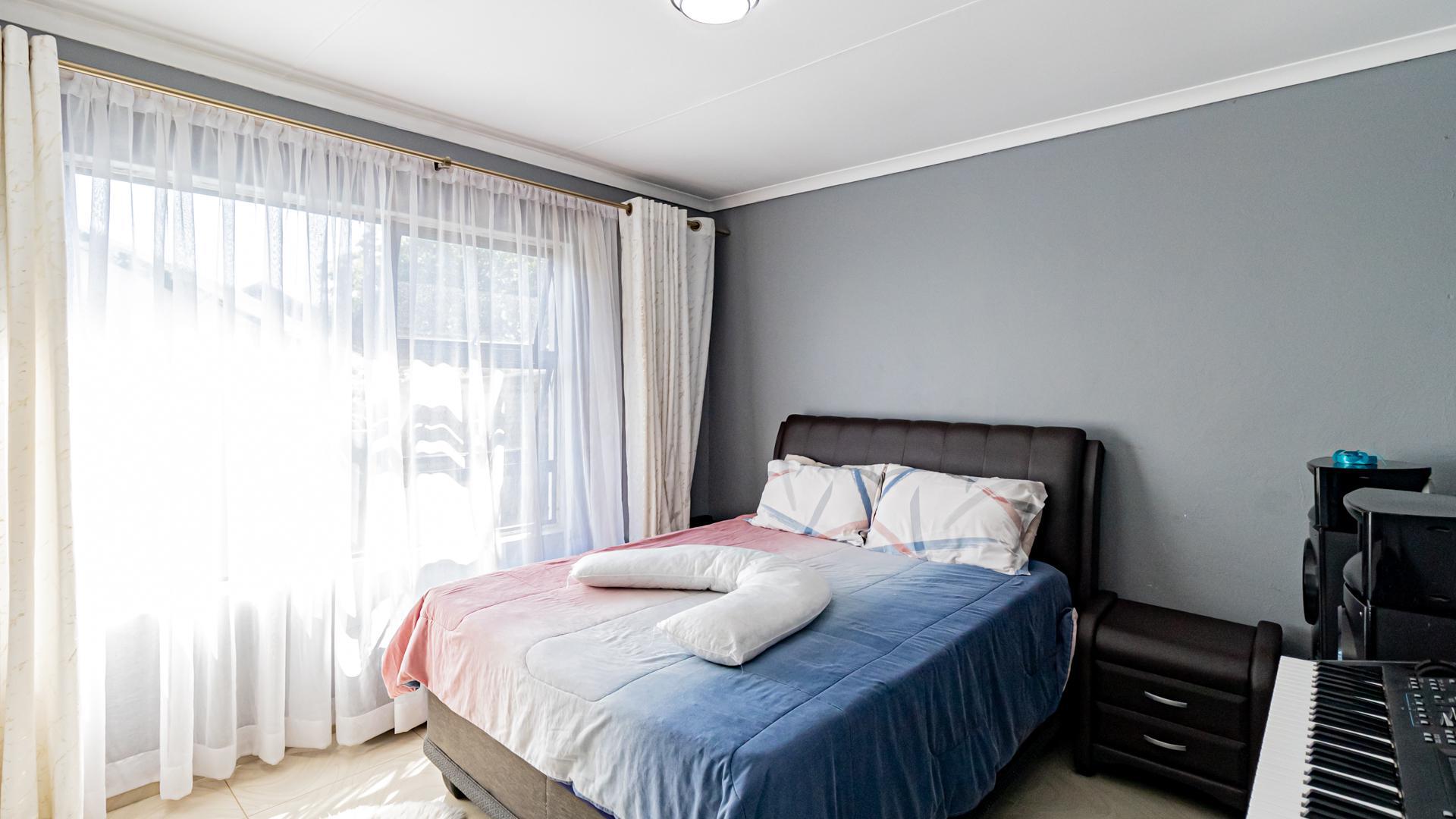 Bed Room 3 of property in Mindalore