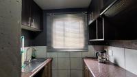 Kitchen - 7 square meters of property in Cruywagenpark