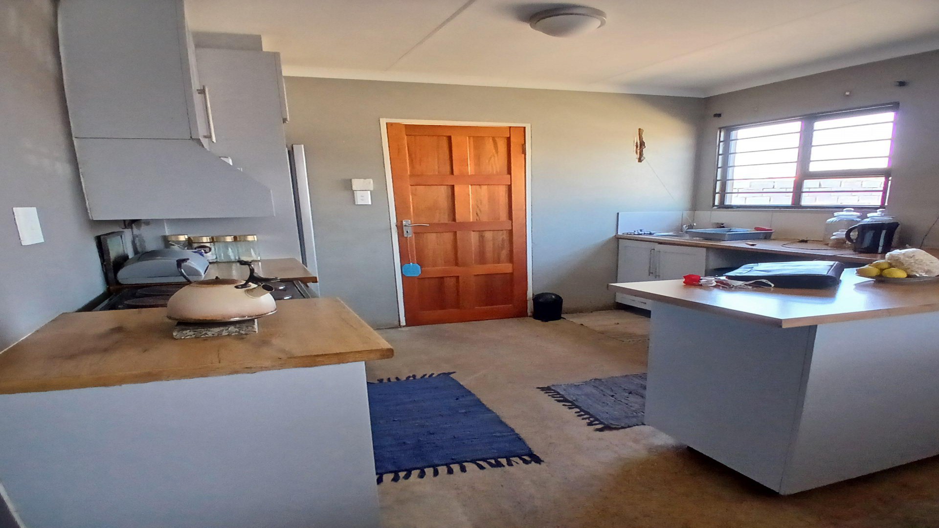 Kitchen - 9 square meters of property in Vosloorus