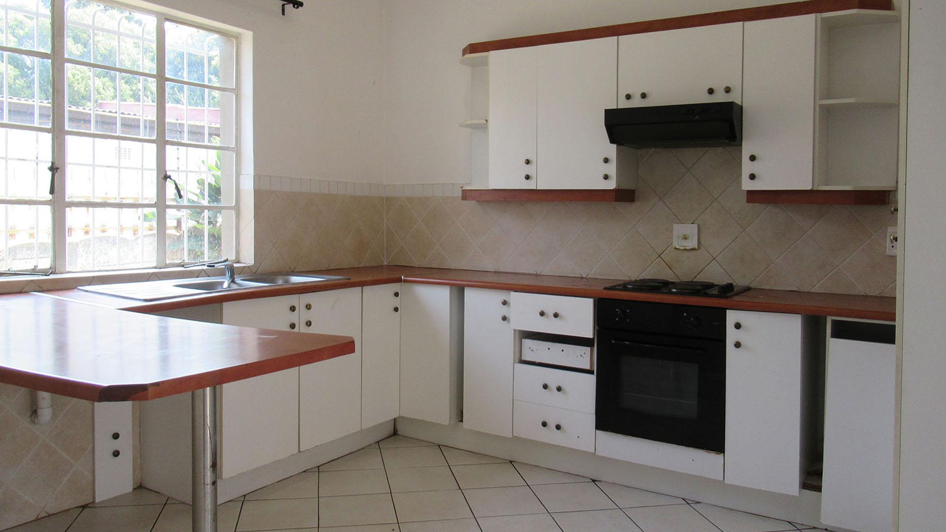 Kitchen - 16 square meters of property in Gerdview