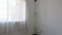 Main Bedroom - 17 square meters of property in Gerdview