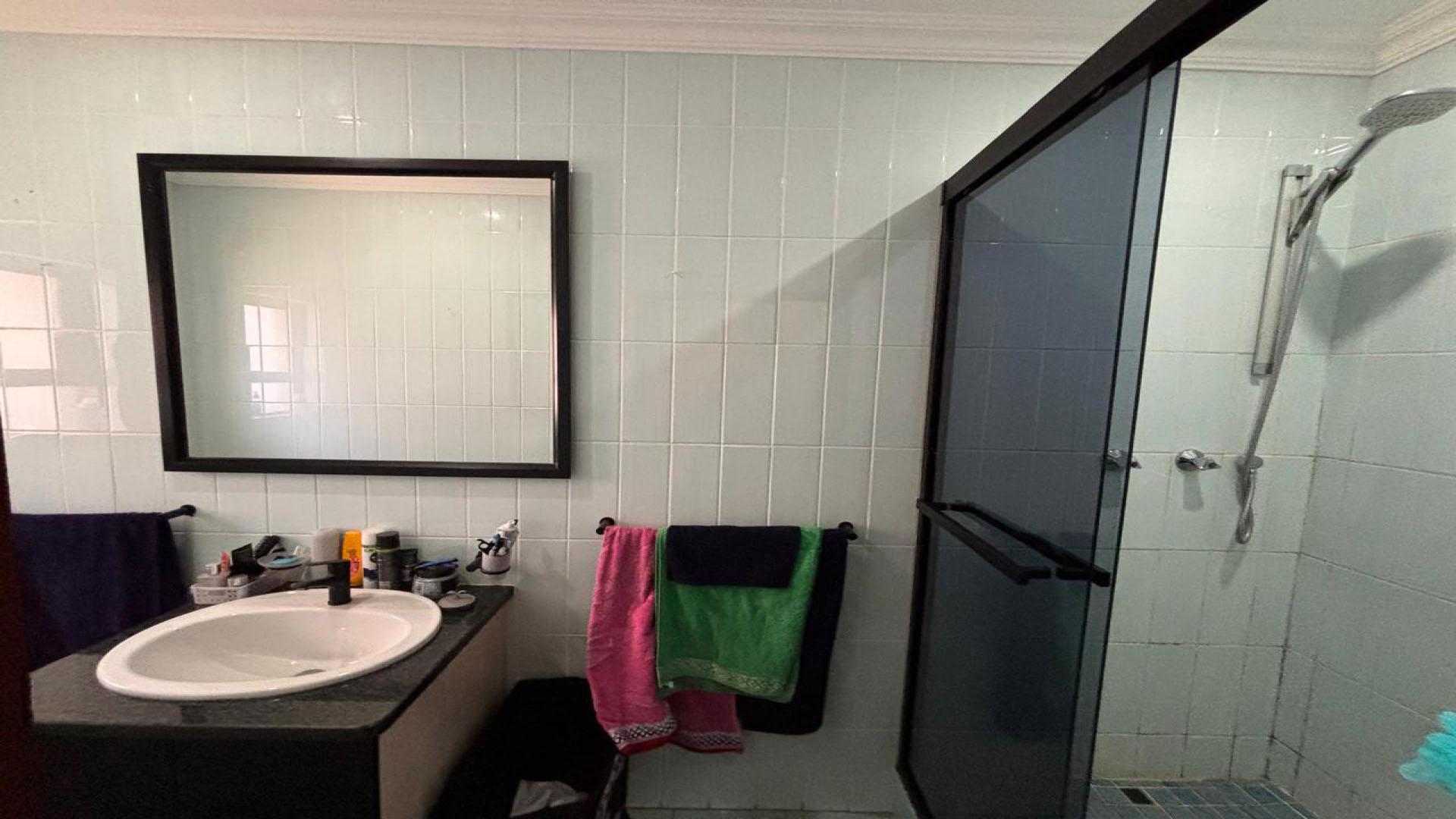 Bathroom 2 of property in Vanderbijlpark