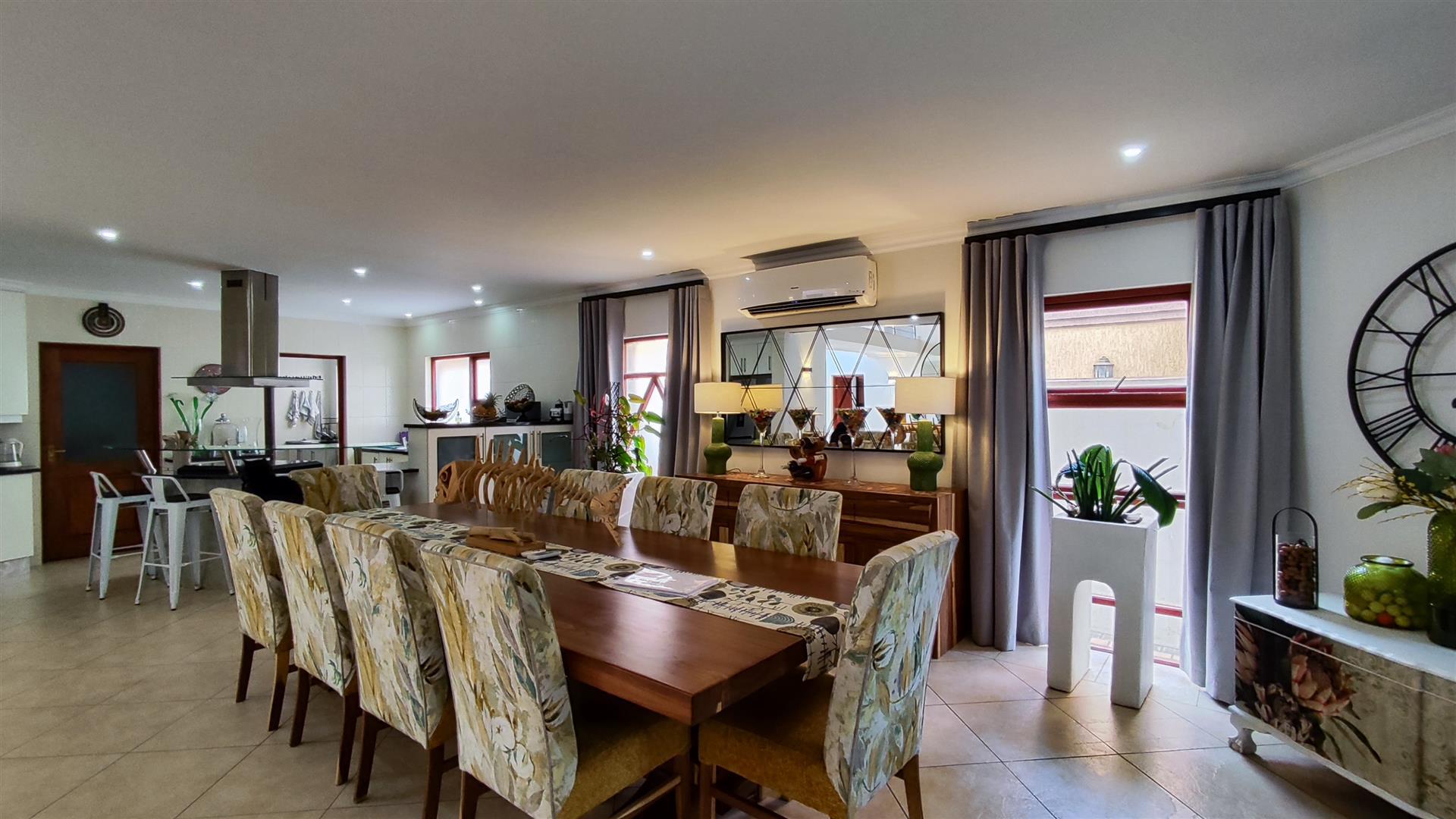 Dining Room - 43 square meters of property in Vanderbijlpark