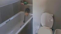 Bathroom 1 of property in Belhar