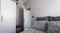 Bed Room 2 - 8 square meters of property in Belhar