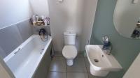 Bathroom 1 - 3 square meters of property in Belhar