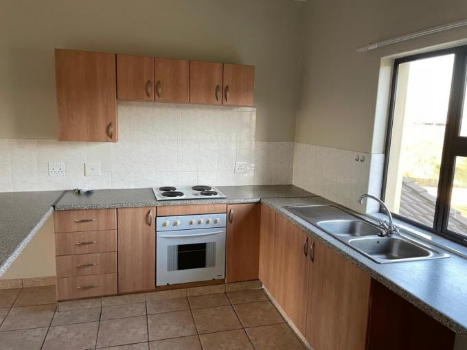 2 Bedroom Apartment to Rent in Cashan - Property to rent - MR697214