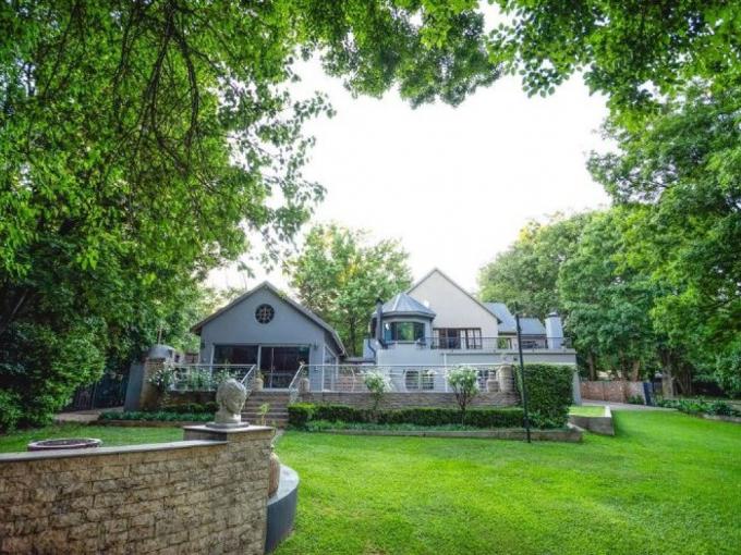 4 Bedroom House for Sale For Sale in Henley-on-Klip - MR697217
