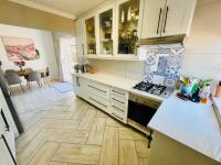  of property in Brackenhurst