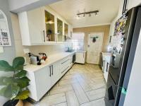  of property in Brackenhurst