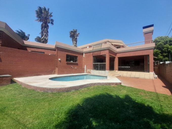 3 Bedroom House for Sale For Sale in Meyersdal - MR697234
