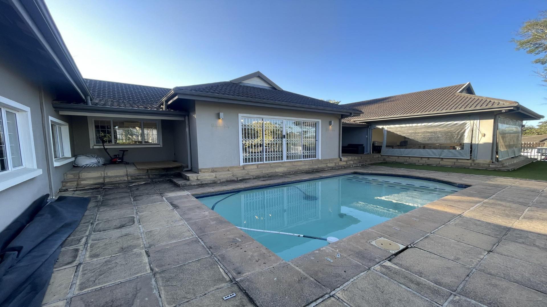 Backyard of property in Ronaldskloof Ext