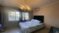 Bed Room 2 of property in Ronaldskloof Ext