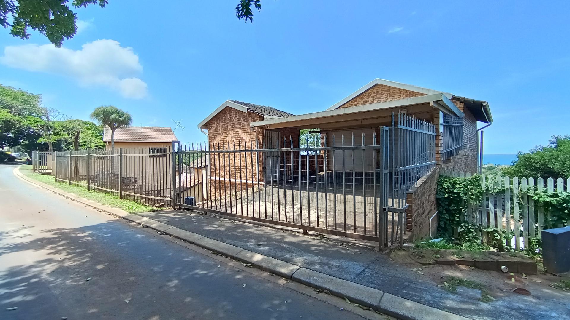 Front View of property in Doonside