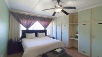 Main Bedroom - 24 square meters of property in Doonside