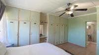Main Bedroom - 24 square meters of property in Doonside