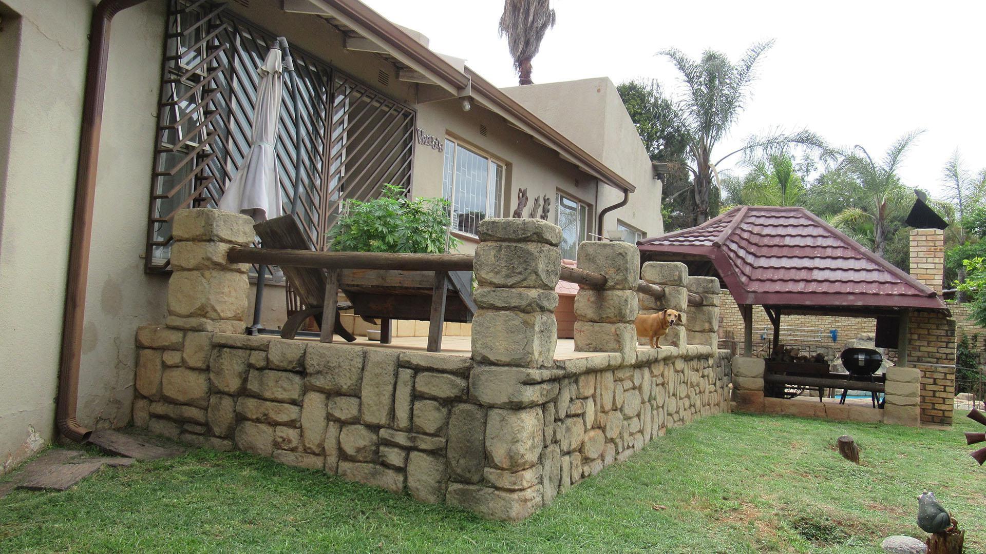 Backyard of property in Roodekrans