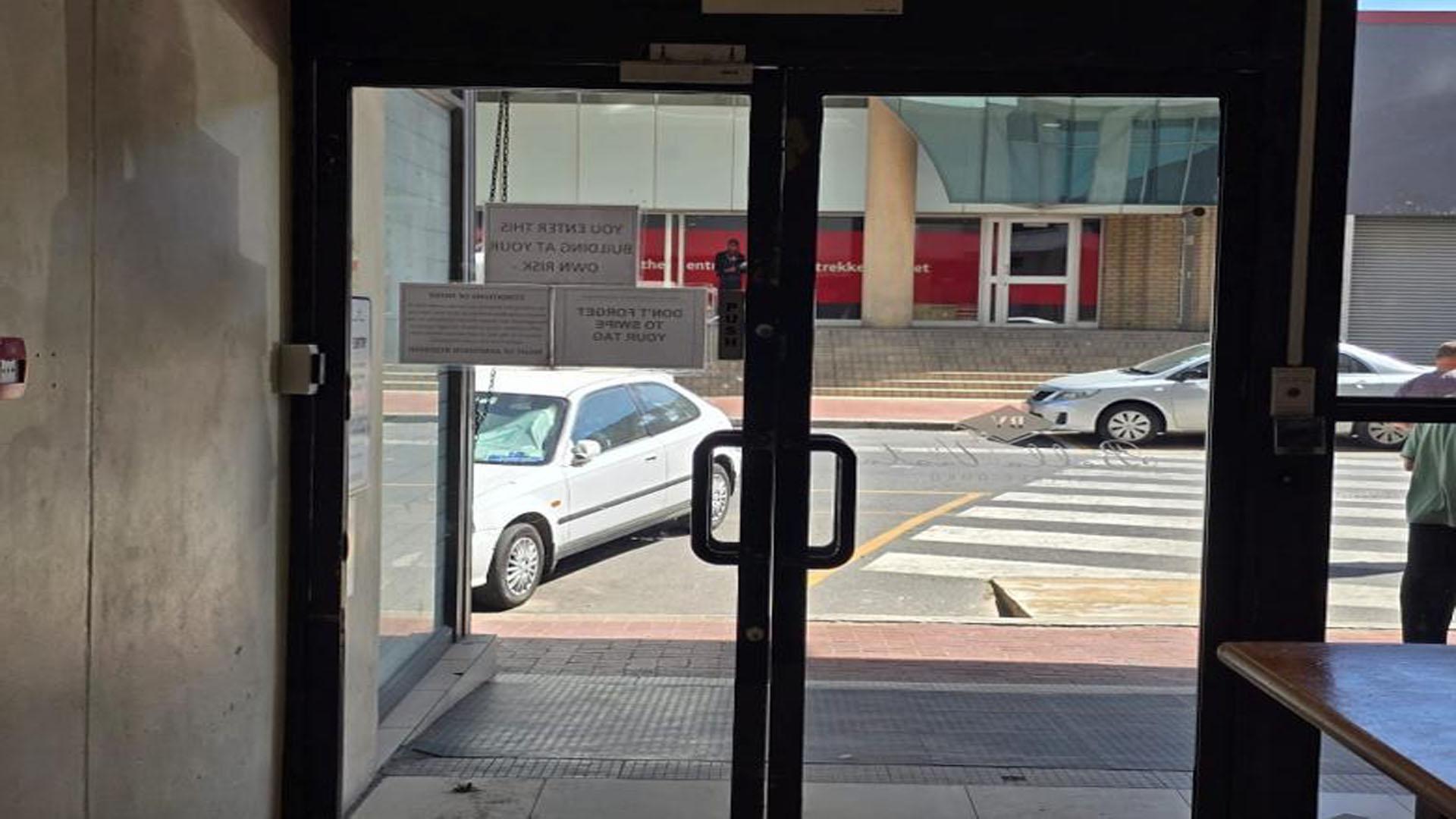 Foyer of property in Bellville