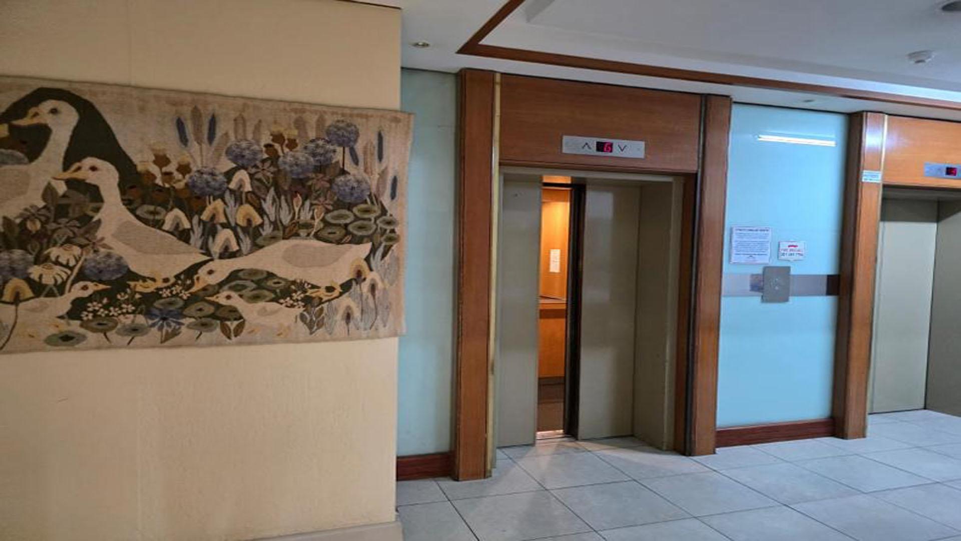 Foyer of property in Bellville