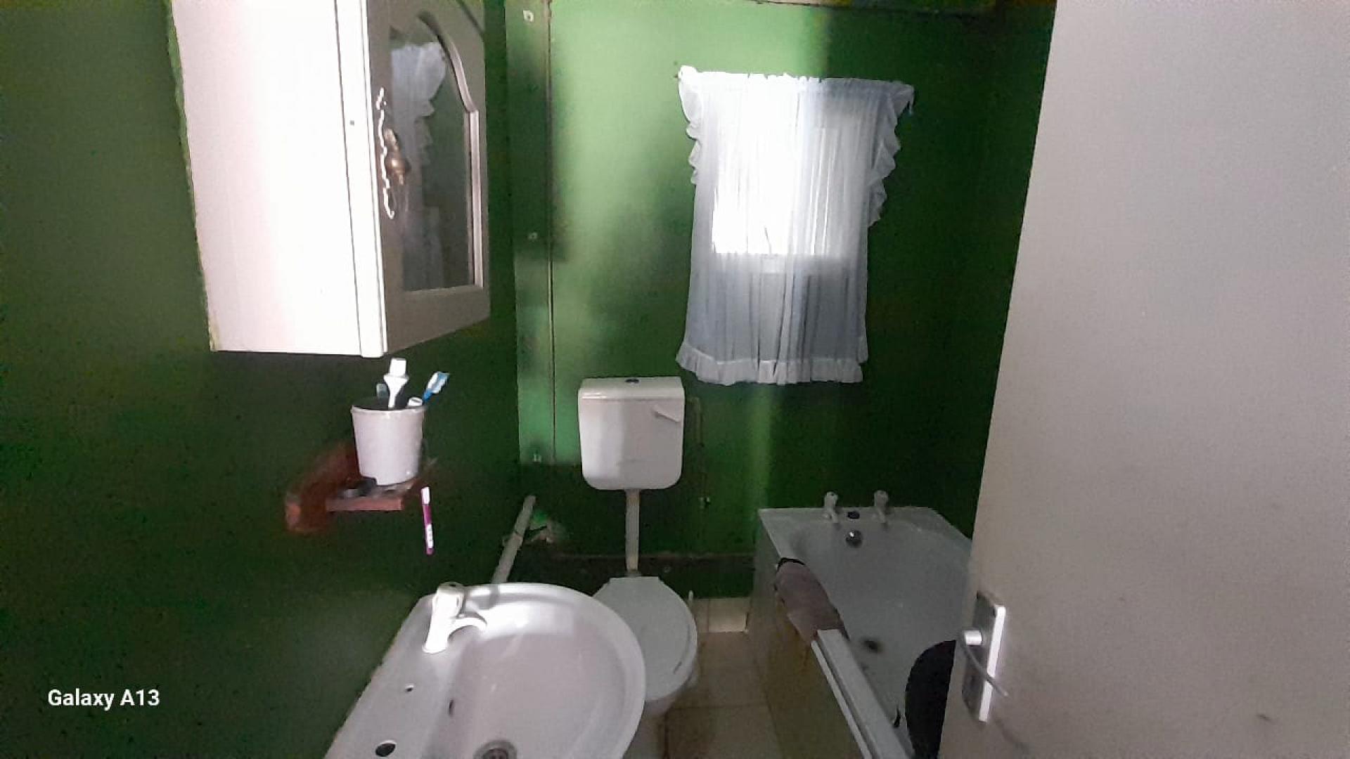  of property in Delft