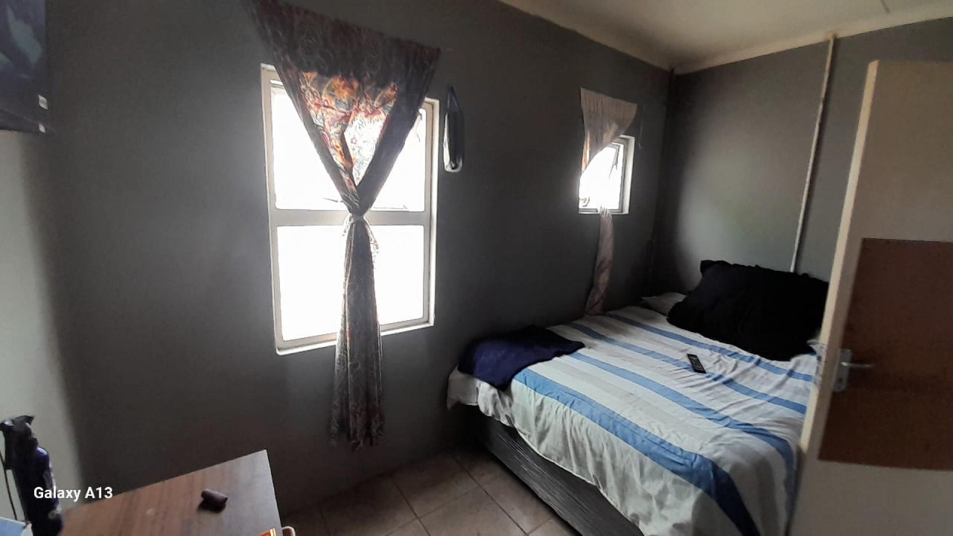  of property in Delft