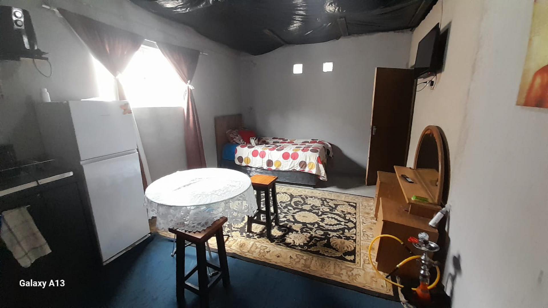  of property in Delft