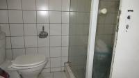 Bathroom 1 - 15 square meters of property in Albertville