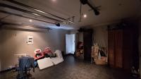 Garage - 44 square meters of property in Homes Haven