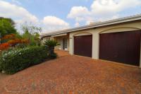  of property in Magaliessig