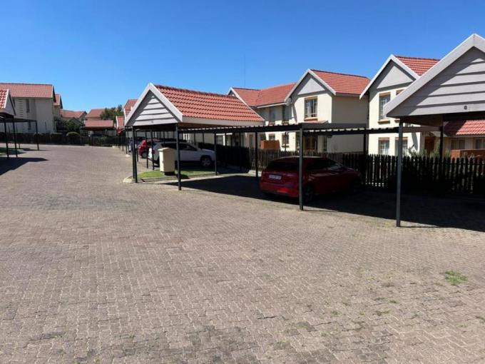 3 Bedroom Simplex to Rent in Brookelands Lifestyle Estate - Property to rent - MR697308