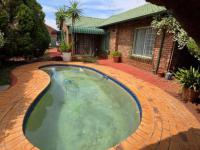  of property in Doornpoort