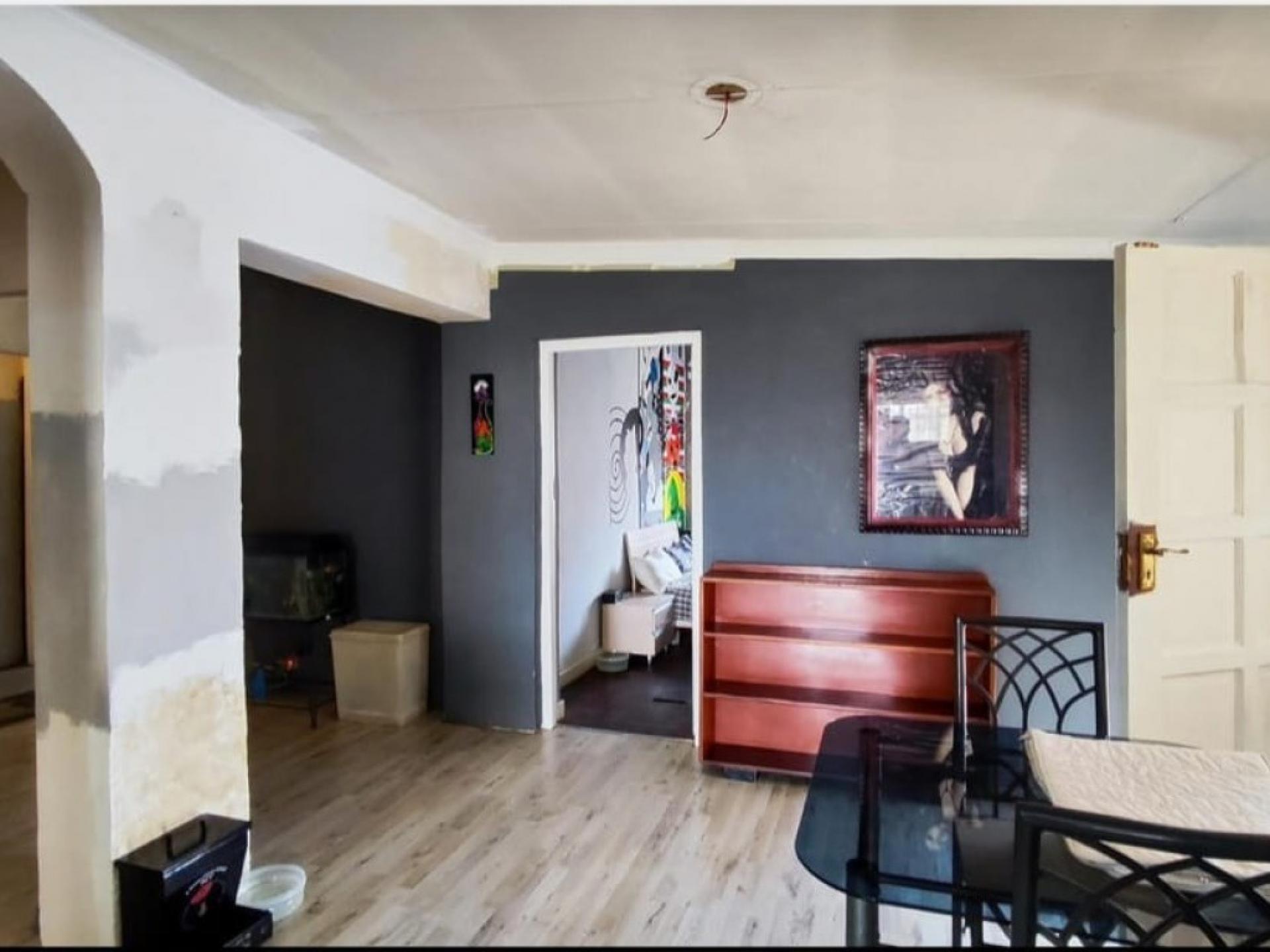  of property in Florentia