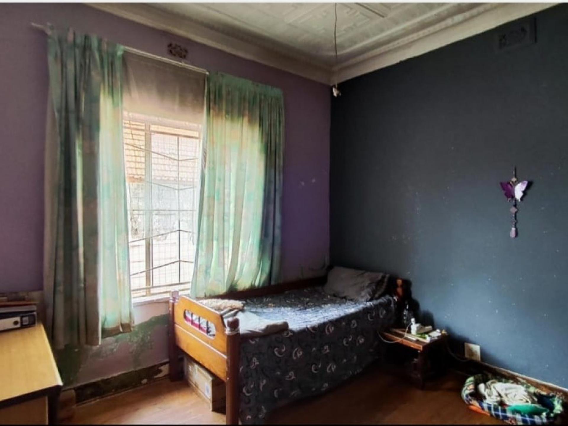  of property in Florentia