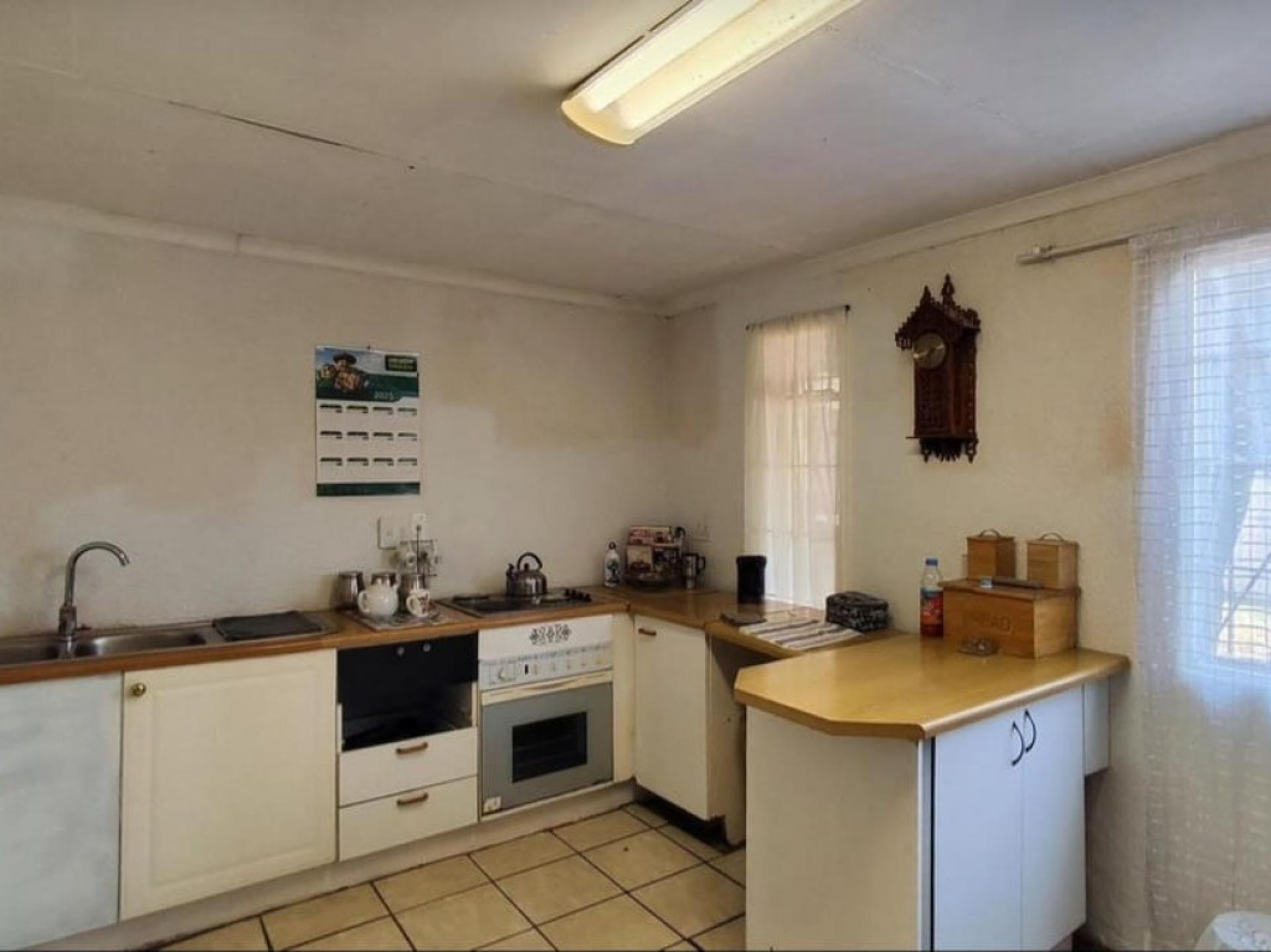  of property in Florentia