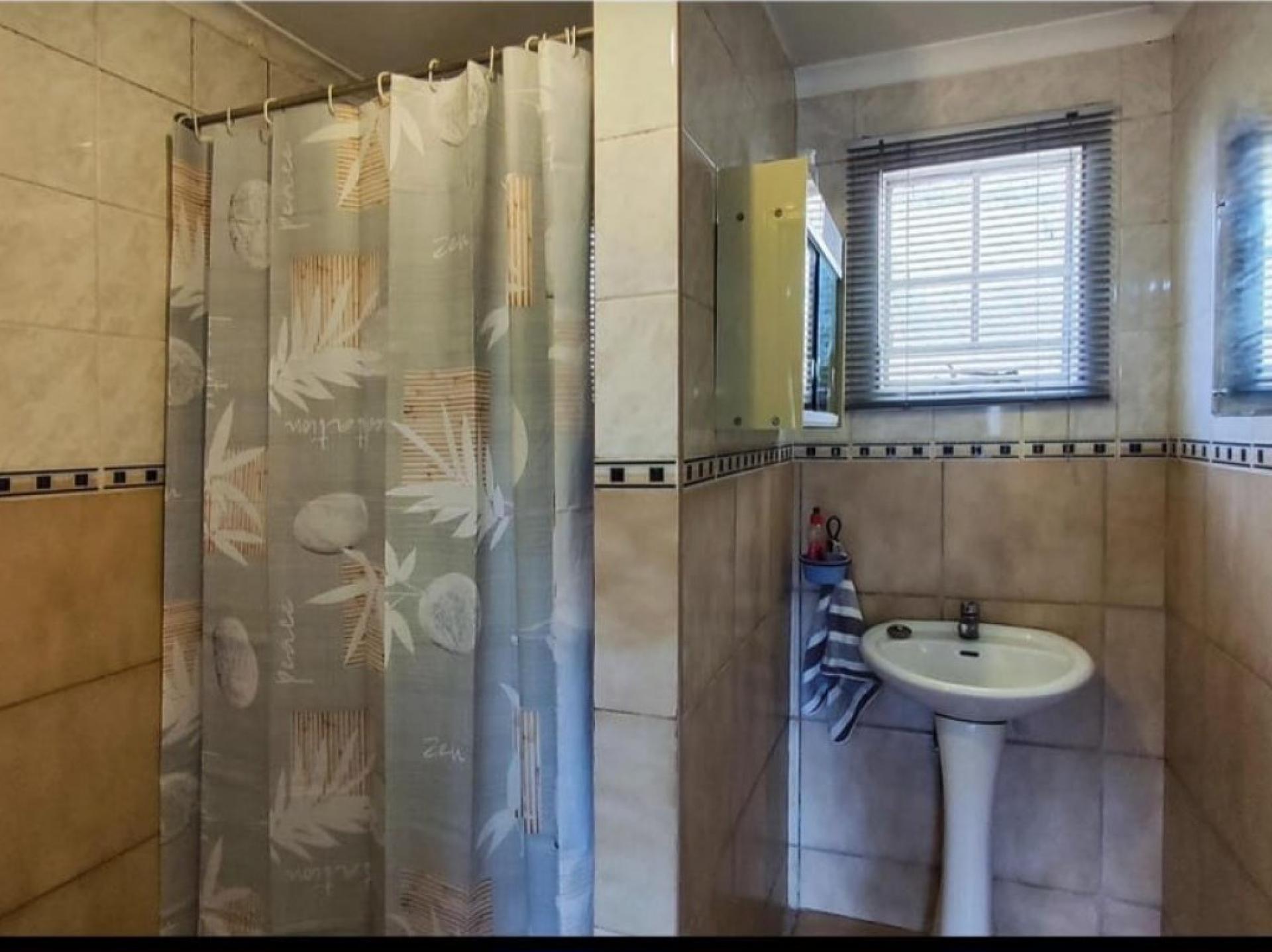  of property in Florentia