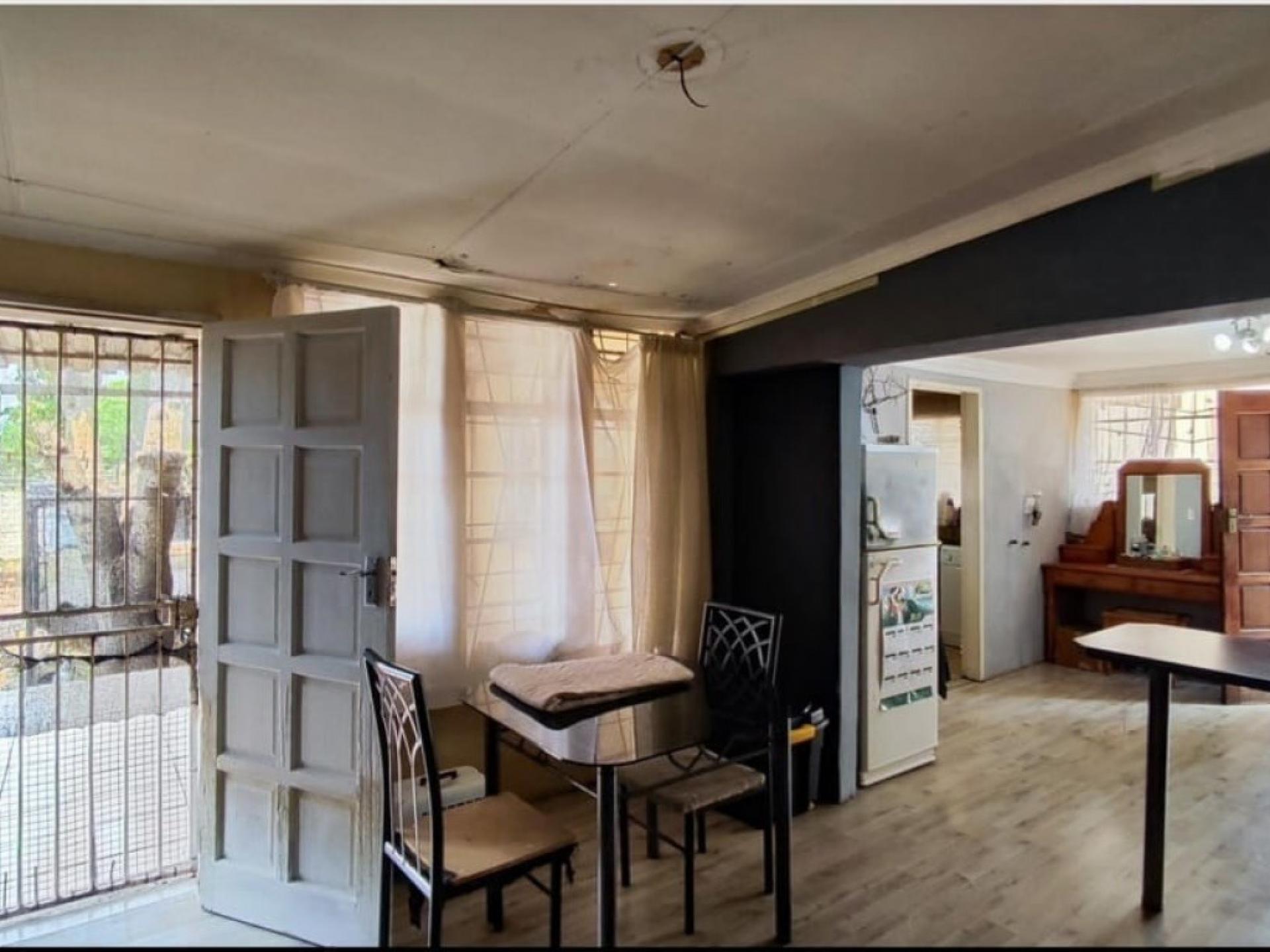  of property in Florentia