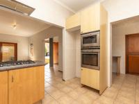 of property in Boskruin