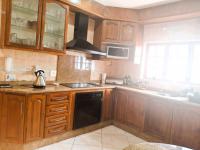  of property in Linmeyer