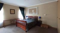 Main Bedroom - 40 square meters of property in The Wilds Estate
