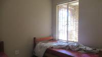 Bed Room 1 - 19 square meters of property in Helikon Park