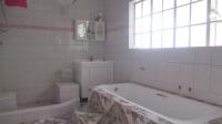 Bathroom 2 - 6 square meters of property in Helikon Park