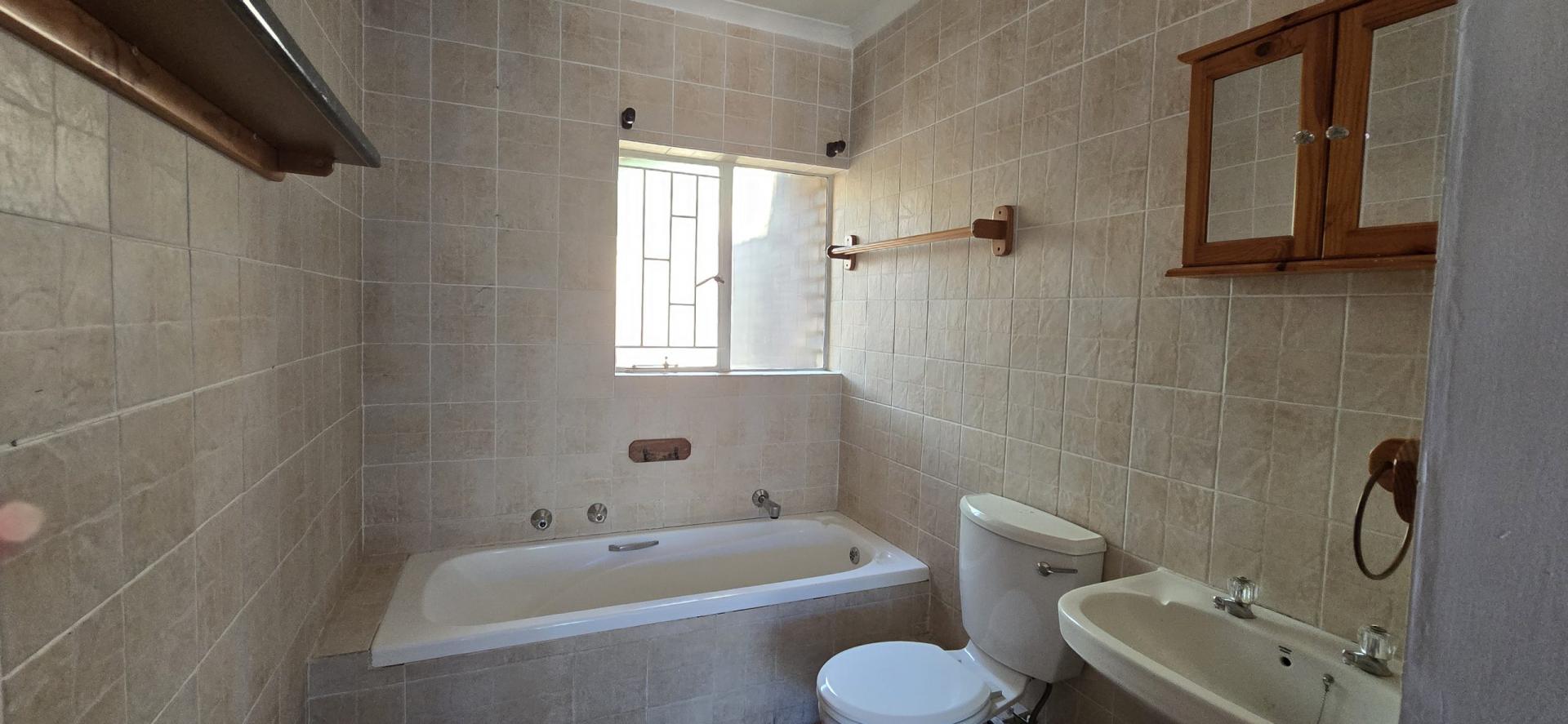  of property in Moreletapark