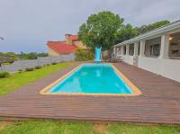  of property in Uvongo