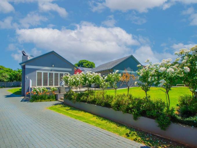 4 Bedroom House for Sale For Sale in Fairlands - MR697435