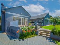  of property in Fairlands