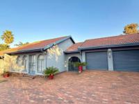  of property in Glenvista